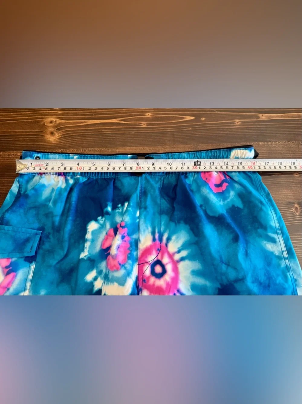 Vans‎ Blue & Pink Tie-Dye Swim Trunks Size M with 8” Inseam